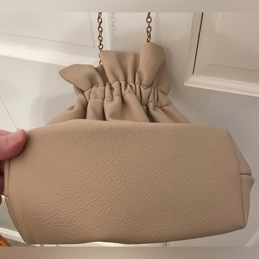 Pouch Bag w/ Chain Detail - Picture 6 of 6